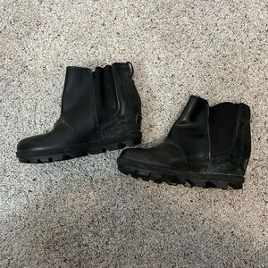 Sorel Kids Black Ankle Boots with Chunky Soles